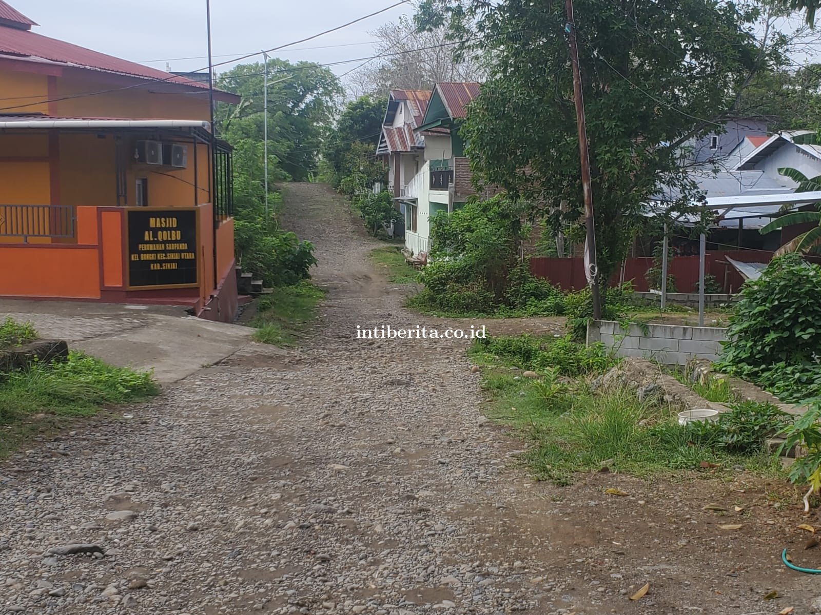 Warga Desak Pj Bupati Sinjai Realisasikan Pengaspalan Jl Saopanda